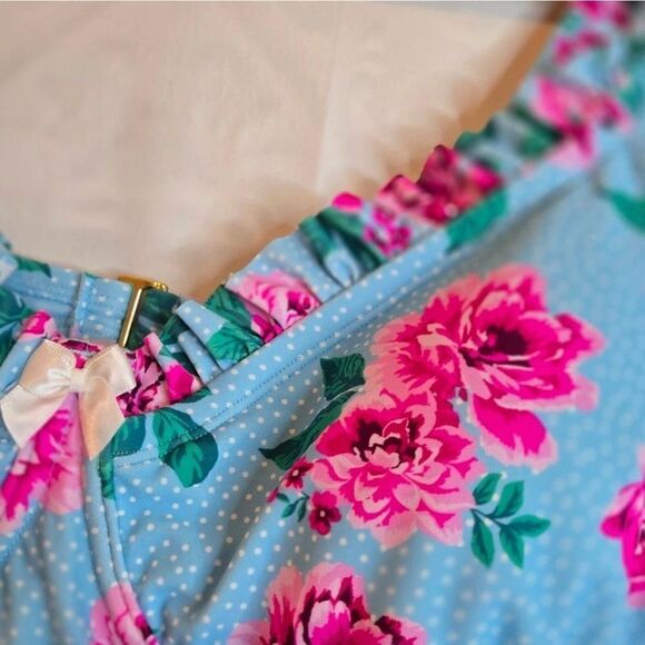 NWT Wild Fable Plus Size Floral Blue Pink Ruffle Underwire Bikini Top - Size 18 - Picture 8 of 10